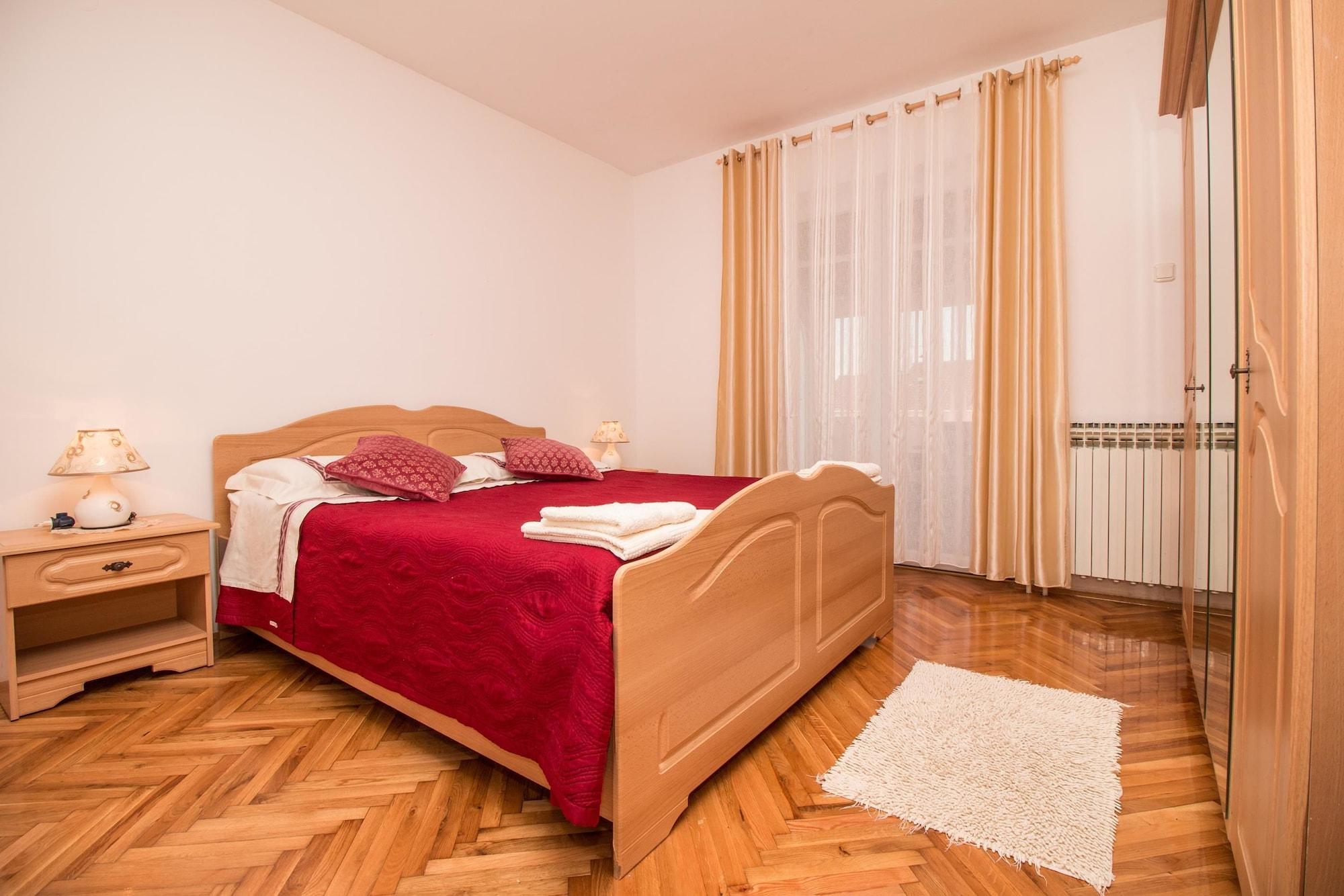 Apartments Divna Rovinj Exterior photo