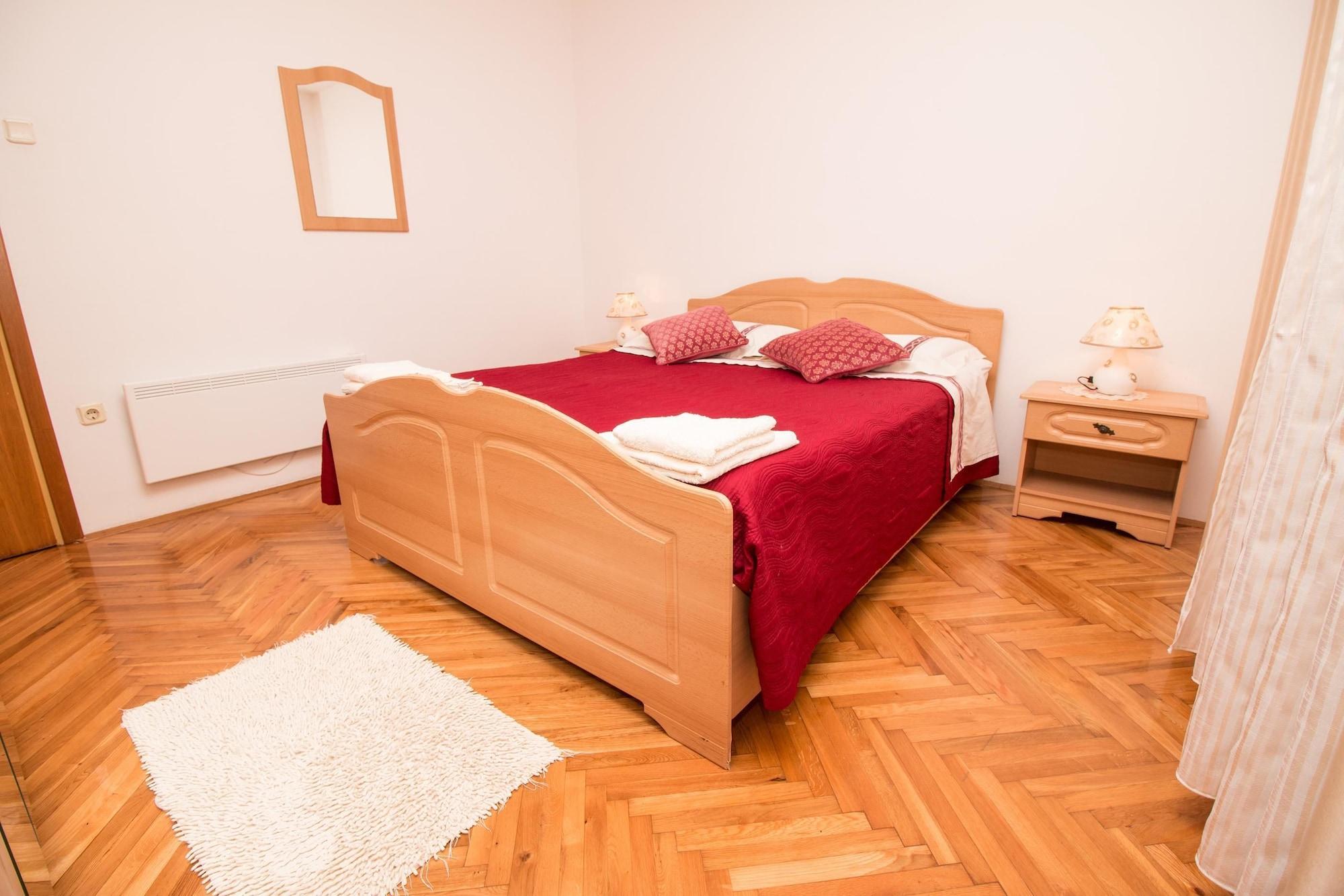 Apartments Divna Rovinj Exterior photo